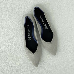 Rothy's Gray Pointed-Toe Flats Sleek Design